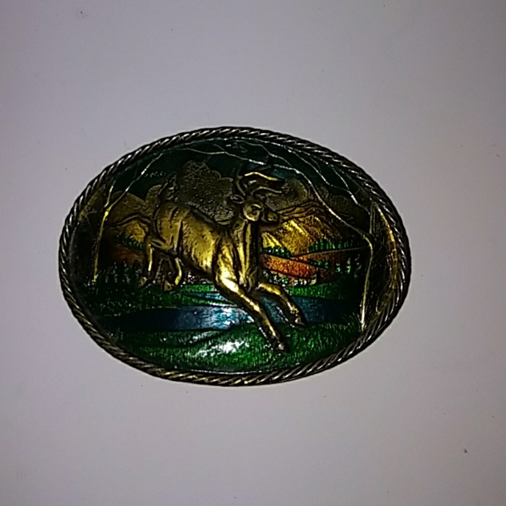 Vintage belt buckle deer the Great American buckle